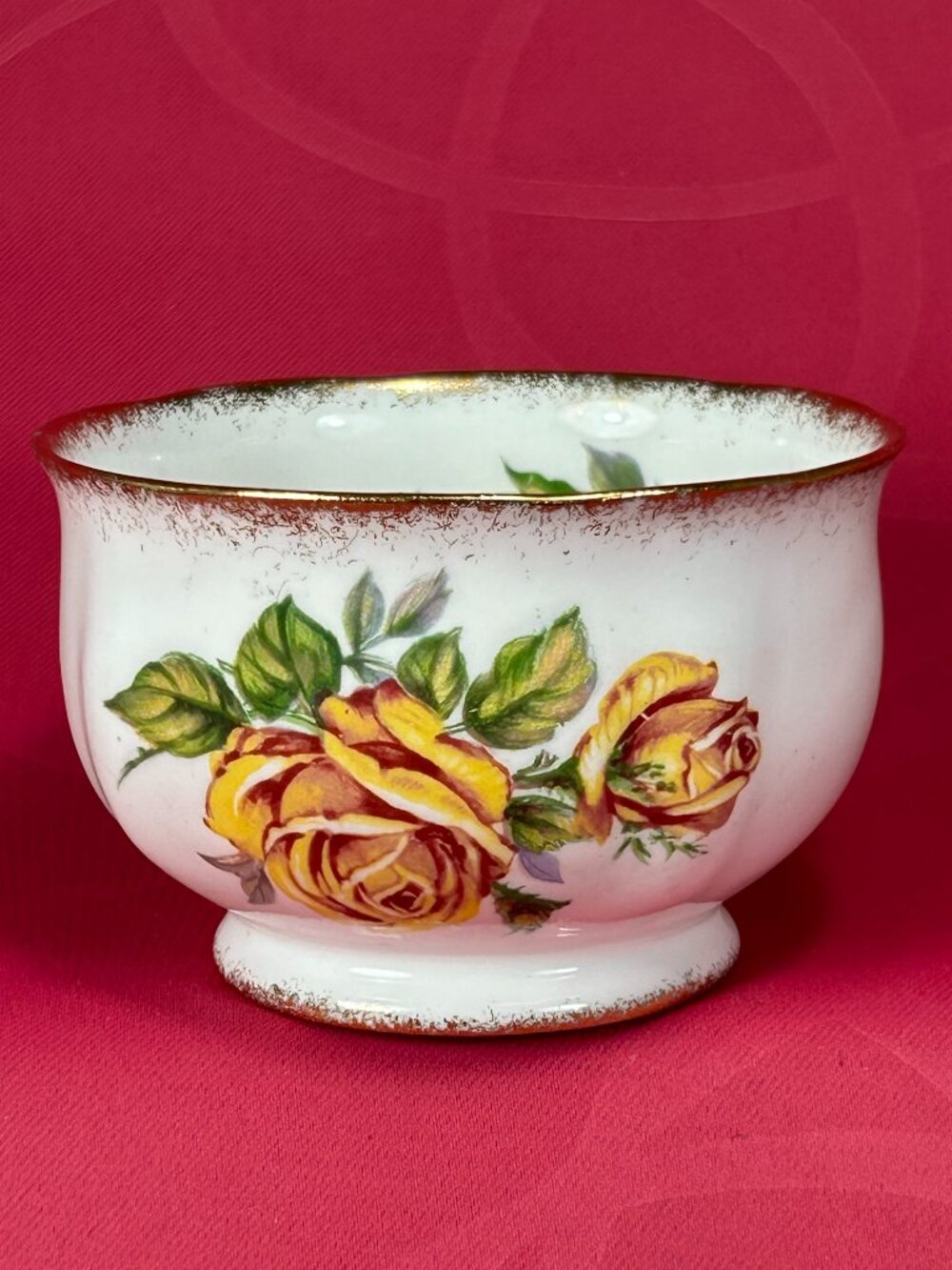 Royal Standard Romany Rose fine bone china small sugar bowl